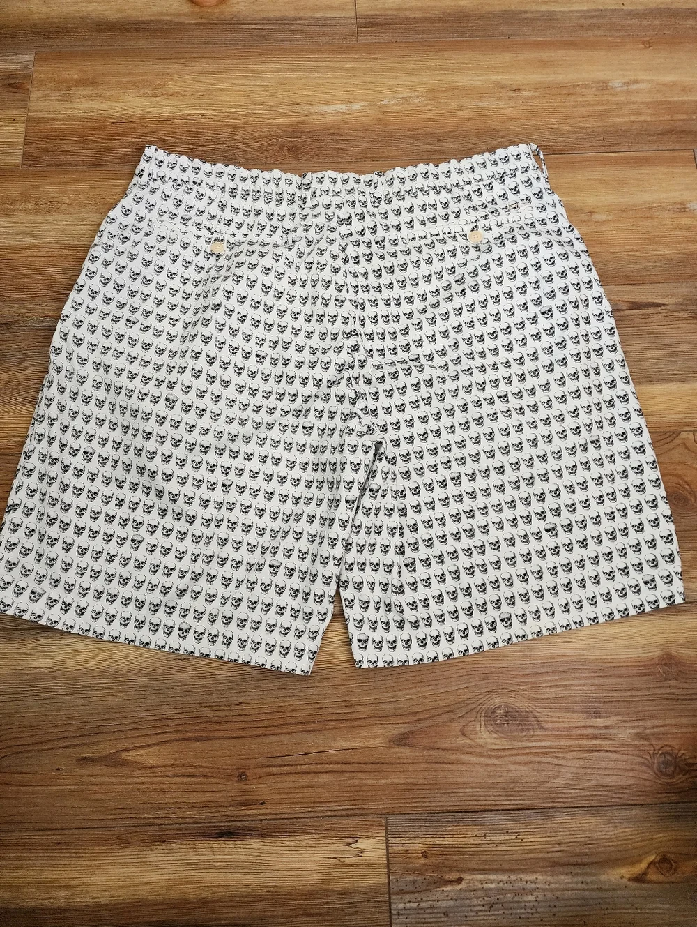 RLX Ralph Lauren Golf Shorts Men's 38 White Black Skull Print 10